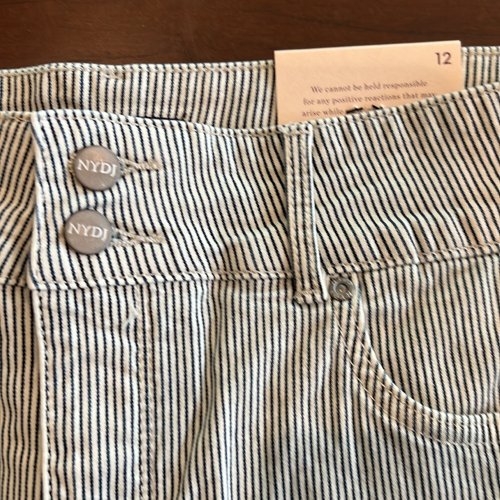 NWT NYDJ Striped Summer Jeans